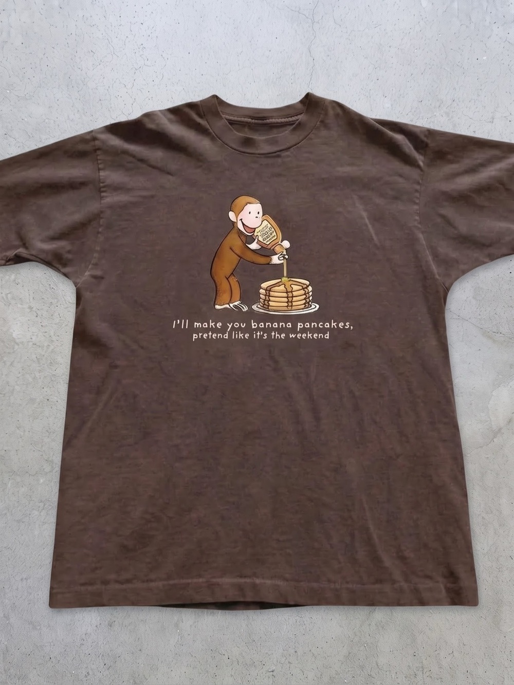 Gildan Curious Brown Graphic Tee - Banana
Pancakes